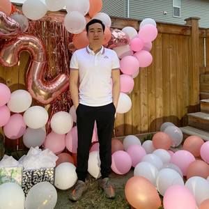 Meet your Posher, Cuong